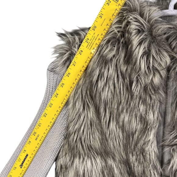 Express Womens S Oversized Merino Wool Blend Faux Fur Sweater Vest Knit Sleeves - Picture 12 of 16